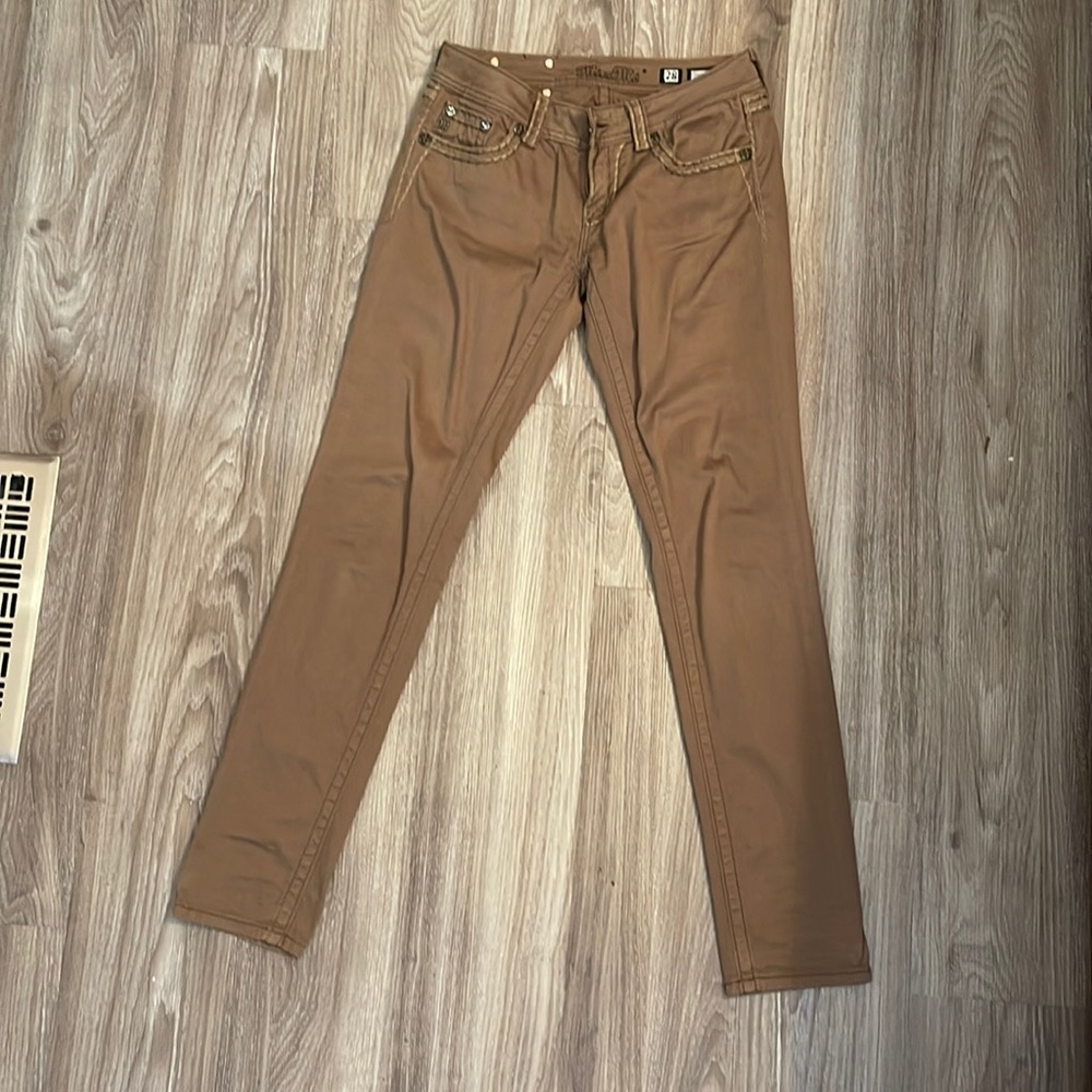 Miss Me Skinny Jeans Sz 28 inseam 31 1/4”